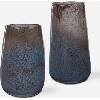 Ione-Vases Urns & Finials