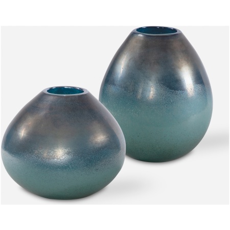 Rian-Vases Urns & Finials