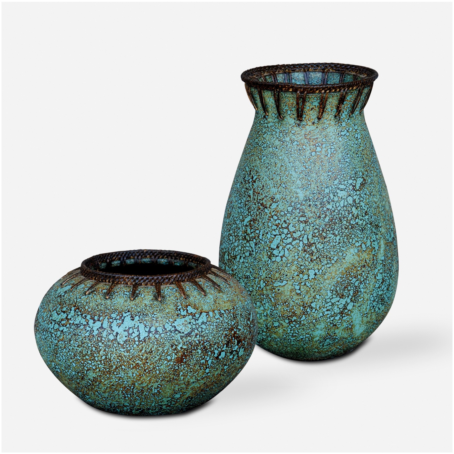 Bisbee-Vases Urns &Amp; Finials