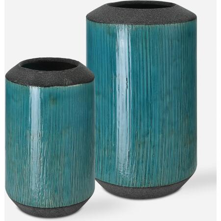 Maui-Vases Urns & Finials