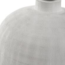 Floreana-Vases Urns & Finials