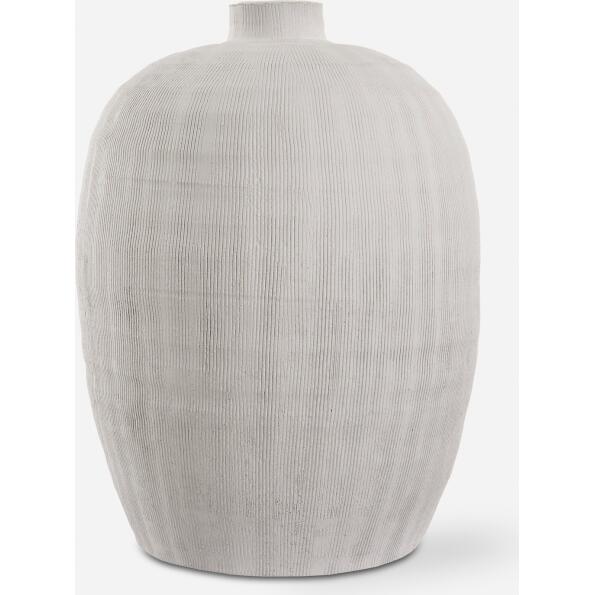 Floreana-Vases Urns & Finials