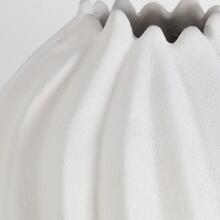 Merritt-Vases Urns & Finials