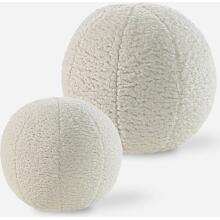 Capra-Pillows