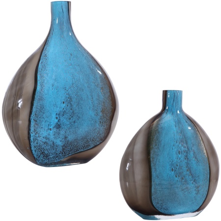 Adrie-Vases Urns & Finials