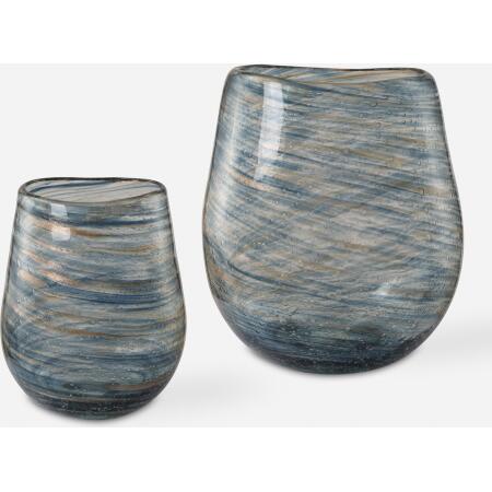 Aurora-Vases Urns & Finials