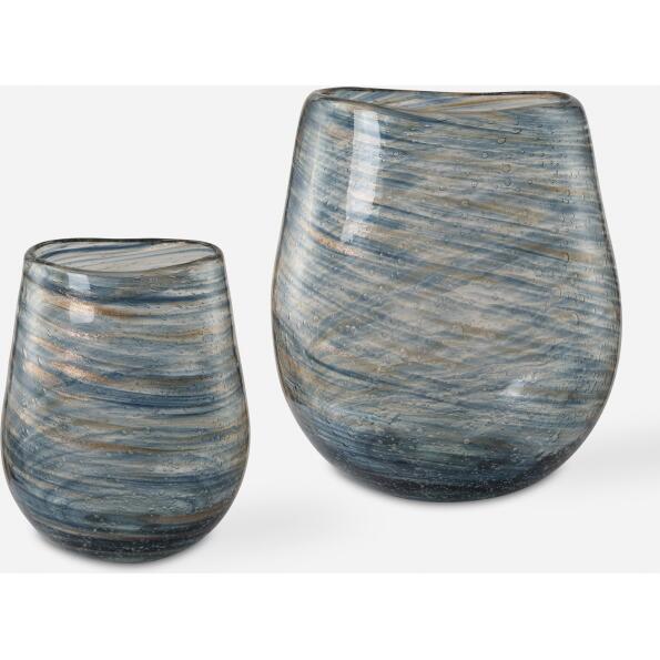 Aurora-Vases Urns & Finials