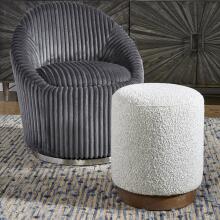 Avila-Ottomans & Poufs