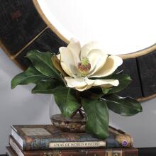 Celia-Artificial Flowers / Centerpiece