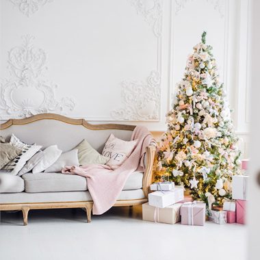 The Five Best Fabrics To Use For Winter Decorating