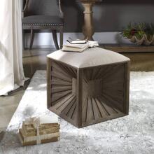 Jia-Ottomans & Poufs