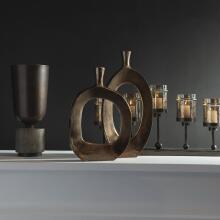 Kyler-Vases Urns & Finials