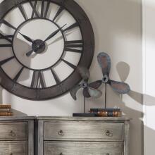 Propellers-Figurines & Sculptures