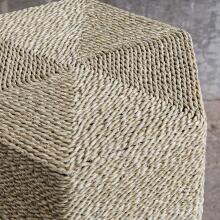 Sea-Accent & Drink Tables