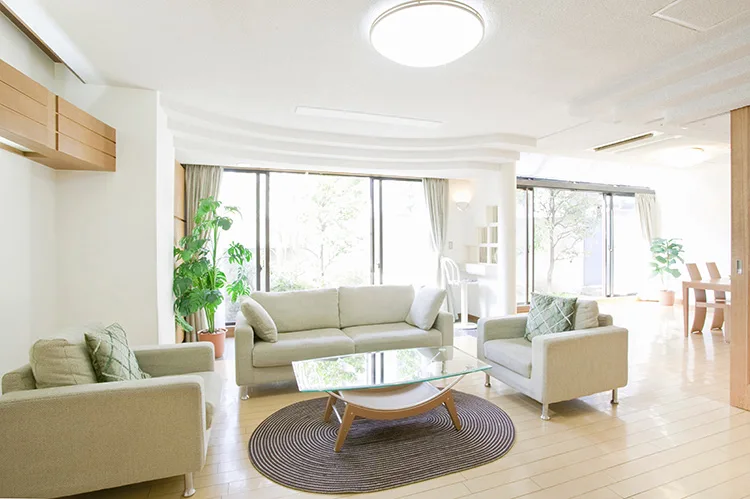 Symmetrical Vs Asymmetrical Balance In Your Home Design Keller Fabrics Jpg